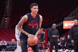 bob半岛体育登录入口-18连铁后中三分，火箭败笔高顺位选择 价值不如格林 申京带不动