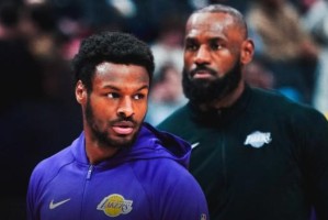 另类纪录，布朗尼对阵国王生涯首次单场三分数多于詹姆斯